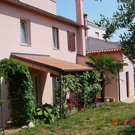 Giuliano * Tar-Vabriga